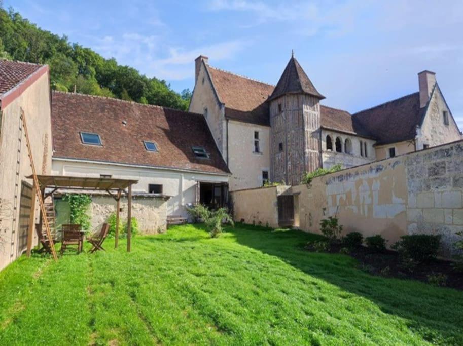 Le Gite De Sissi Lavardin  Exterior foto
